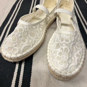 Universal Thread White Lace Espadrilles